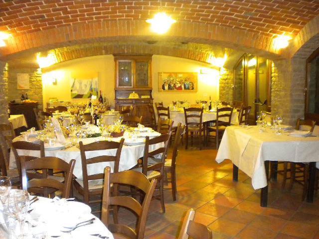Azienda Agrituristica Alcastle Montabone Luaran gambar