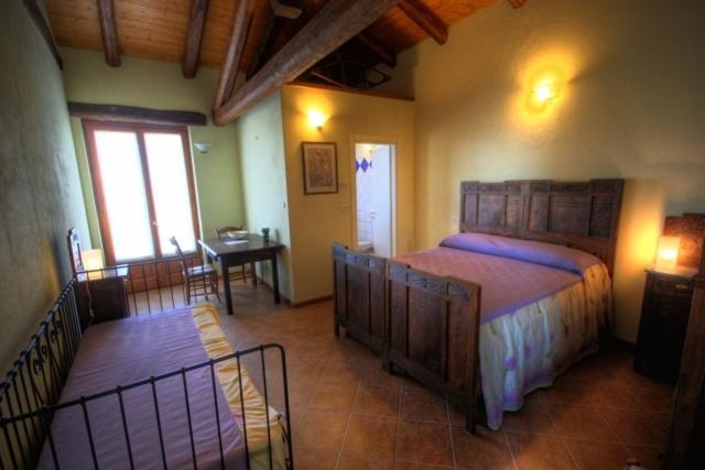 Azienda Agrituristica Alcastle Montabone Bilik gambar